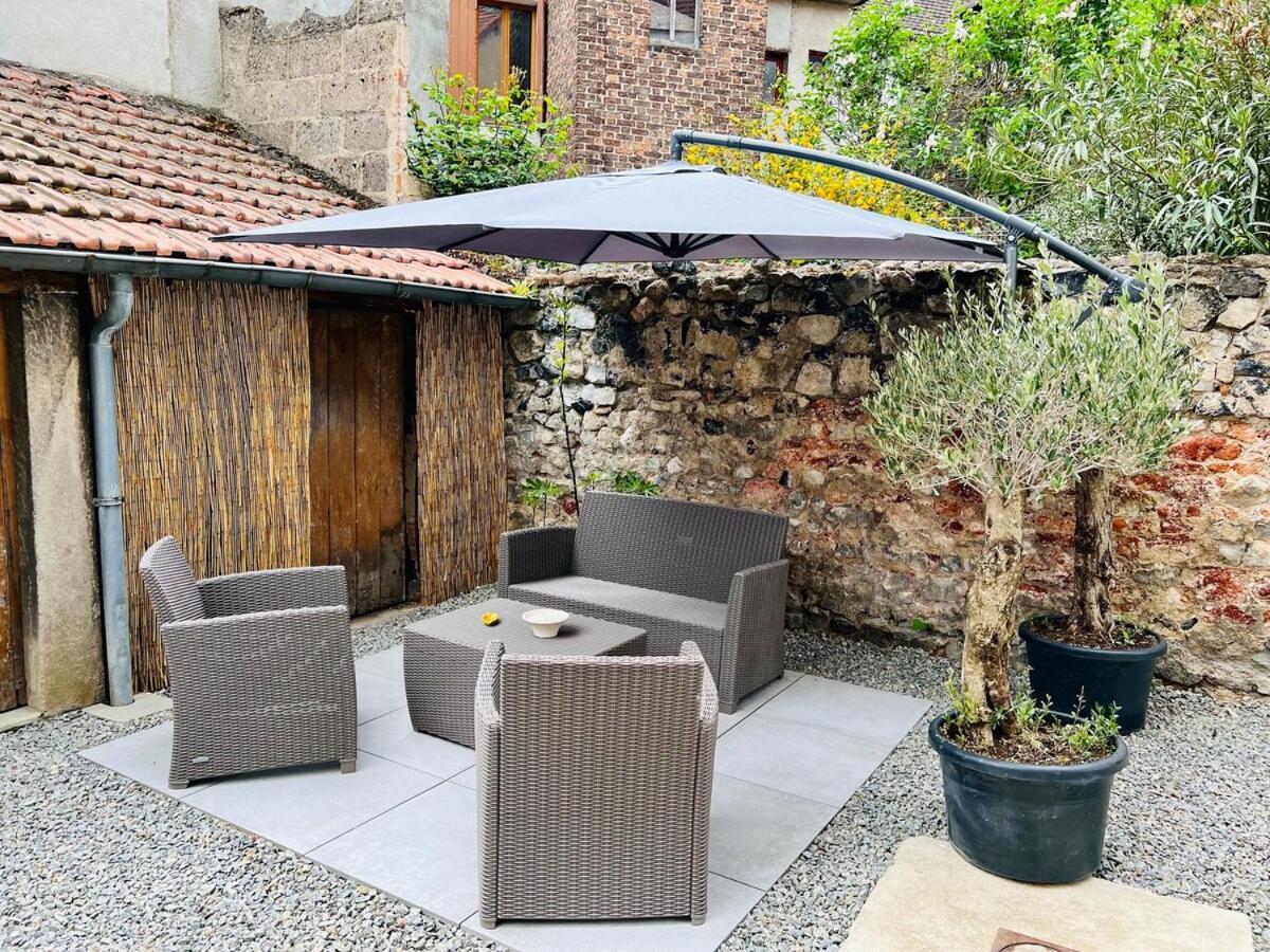La Jungle D'Orient ~ Confort ~ Garage A Velos Montlucon Exterior photo